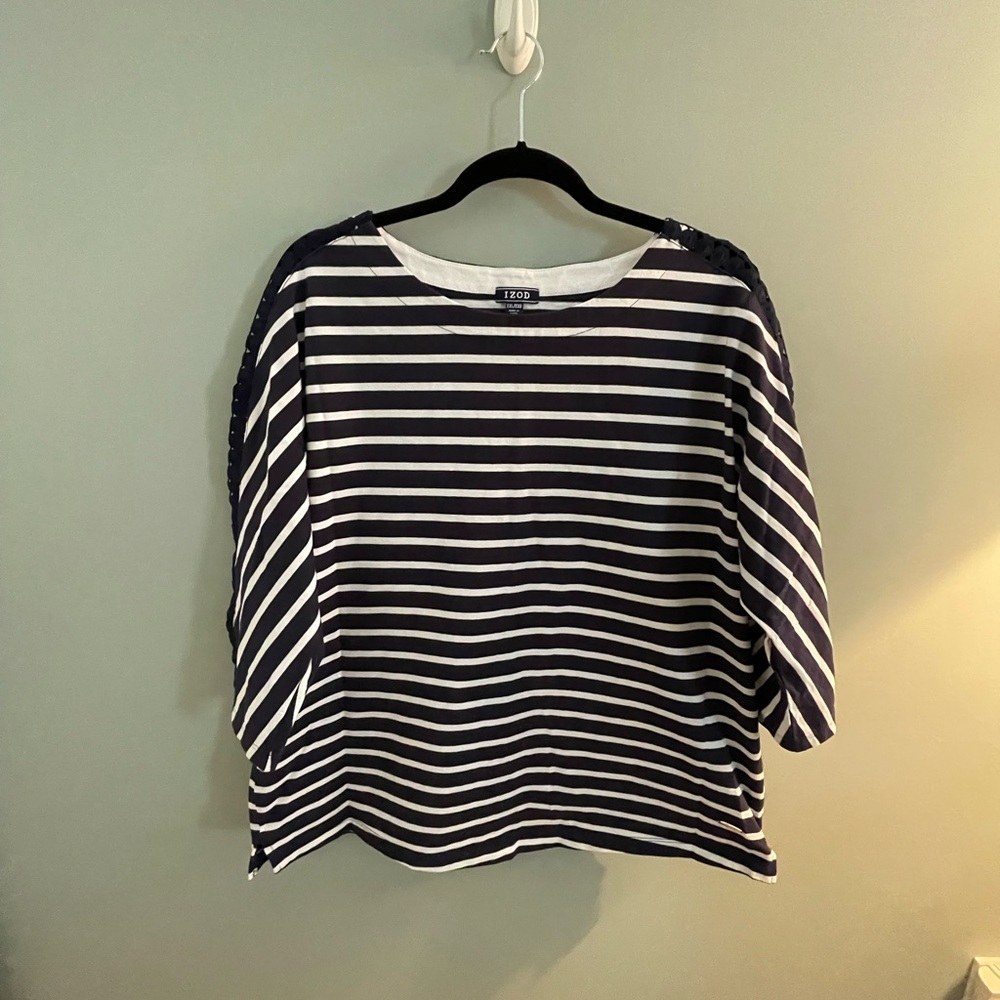 Izod navy and white stripe summer shirt. Straight hem line. 100% cotton.